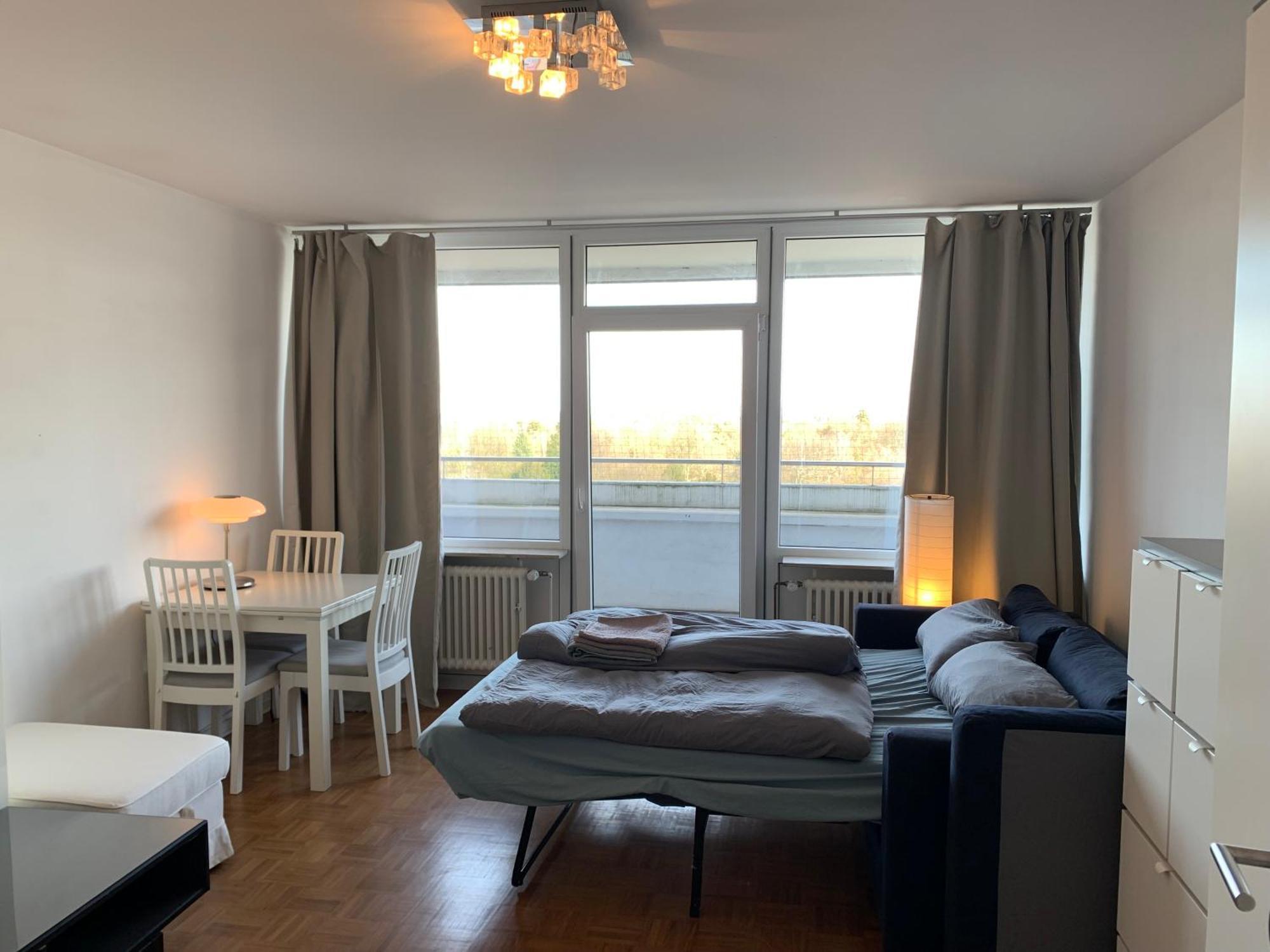 Business Messe Apartment & Wellness Spa Дюссельдорф Экстерьер фото